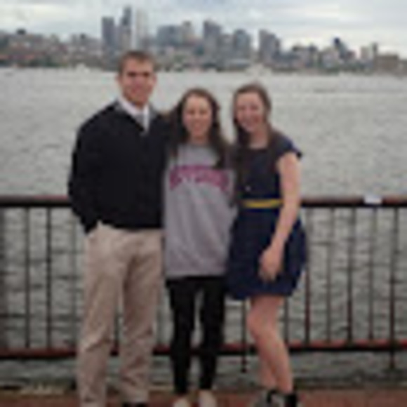 Meet your Posher, Molly - Picture 1 of 1